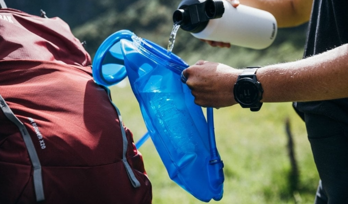 Rezervor de apa CamelBak Crux 2 litri, albastru [6]