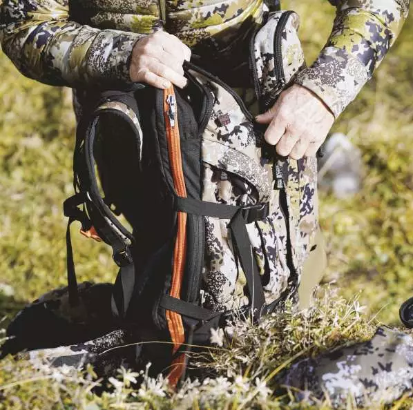 Rucsac vanator Blaser Ultimate Expedition huntec camo [6]