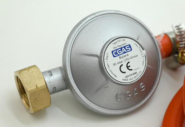 Set regulator de gaz 30mbar cu furtun 0.9m Cattara EN16129 [2]