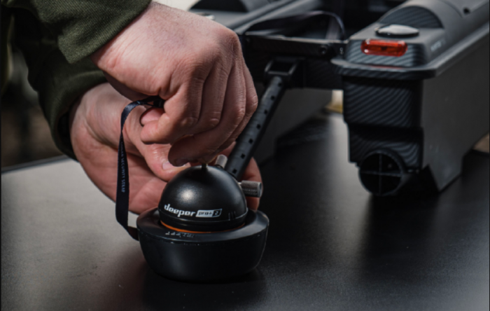 SUPORT SONAR DEEPER PENTRU ATASARE LA NAVOMODELE [2]