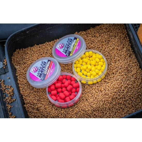 DUMBELL MAINLINE WAFTERS MATCH YELLOW ESSENTIAL CELL 6MM [2]