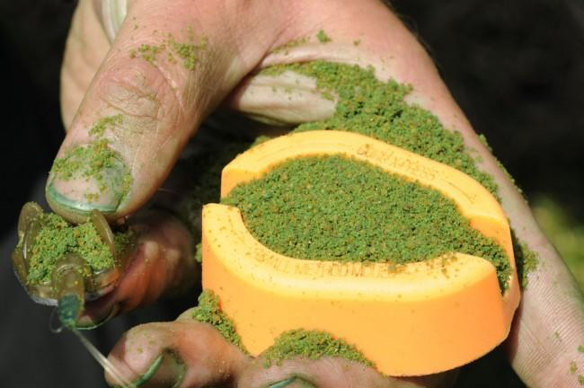 XX METHOD FEEDER GURU IN LINE PELLET 24G MAR.S [2]