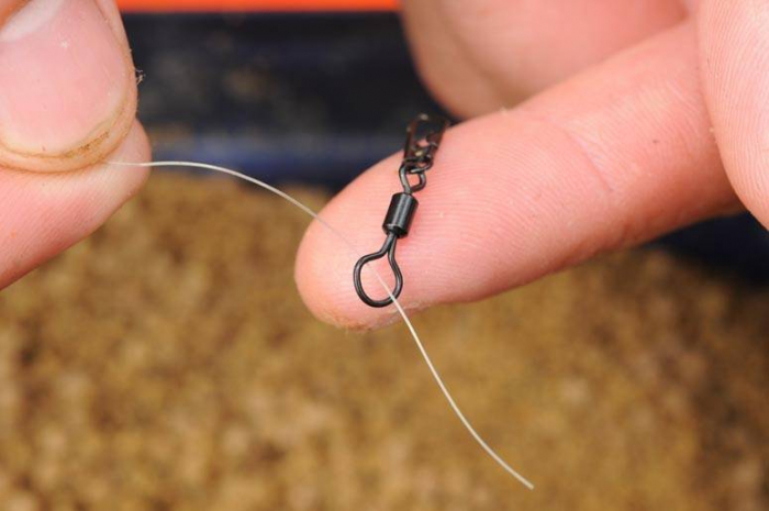 YY AGRAFA CU VARTEJ NR.11 GURU [1]