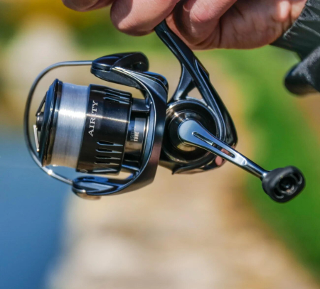 Mulineta Daiwa 23 Airity ST SF 2000SSP [1]
