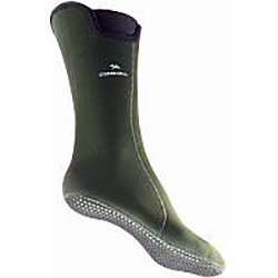 INCALTAMINTE - CIORAPI NEOPREN CORMORAN