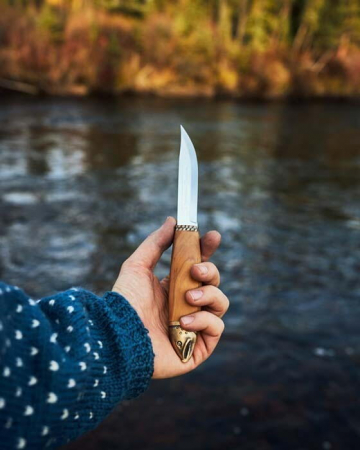 Cutit Marttiini Salmon cu teaca si cutie [1]