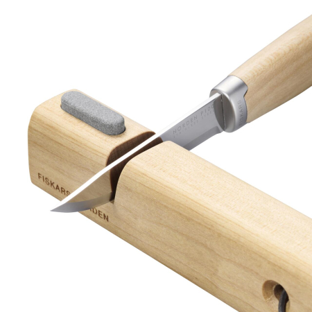 Dispozitiv de ascutit topoare si cutite Fiskars Norden [1]
