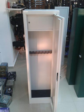 Dulapuri arme - DULAP PENTRU 7 ARME CU RASTEL