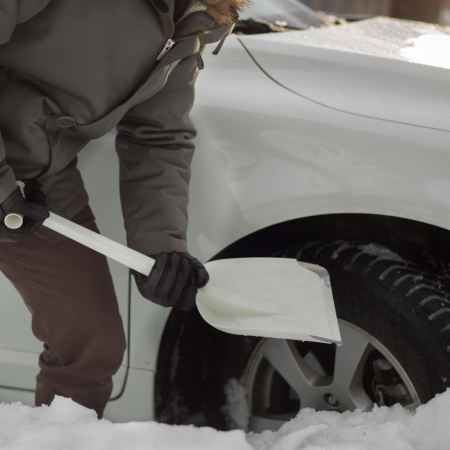 Lopata pentru masina Fiskars SnowXpert 63 cm [2]