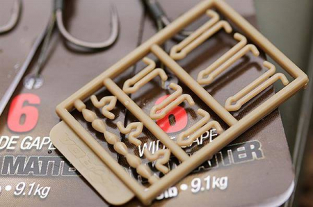 MONTURA KORDA DARK MATTER NR.8/15LB [3]