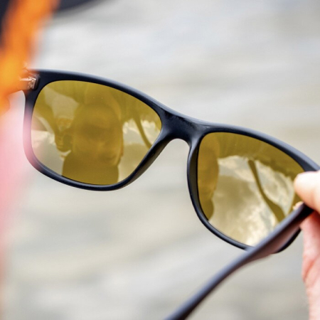 Ochelari de soare polarizati Guru Low Light, lentila galbena, toc inclus [5]