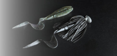 Shad Jackall Rhythm grub, 6 cm, dark thunder clear silver, 4 buc / plic [2]