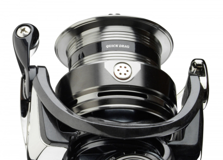 MULINETA DAIWA TD FEEDER 4012QD 6RUL/150X029MM/4,9:1 [2]