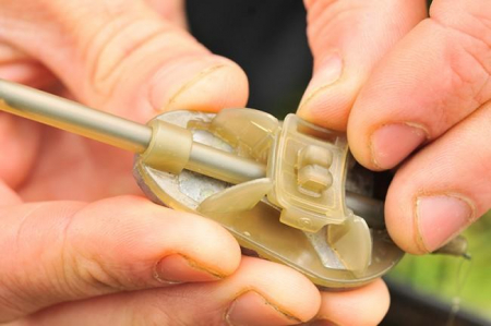 XX CLIP GURU PT. METHOD FEEDER MAR.L 3BUC/PL [2]