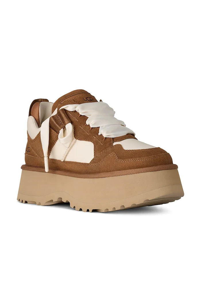UGG Astromel [2]