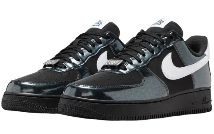Nike Air Force 1 07 LV8 [2]