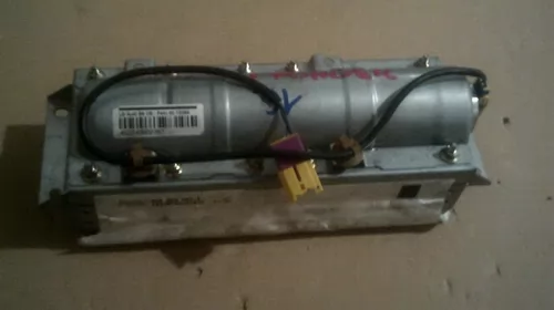 Airbag pasager pentru Audi A4B7 , cod 8E0880204E [2]