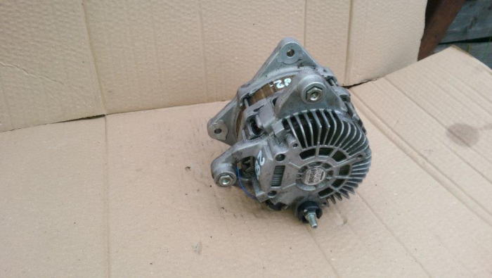Alternator pentru Nissan X-Trail T31, motorizare 2.0 diesel, cod 23100JD71A   ,   A3TJ2481ZE [3]