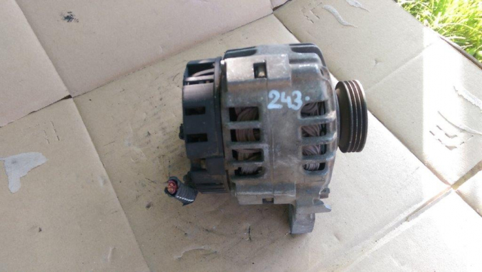 Alternator pentru Renault Clio 2, motorizare 1.2 benzina, cod 7700437090   ,   2542422C [4]