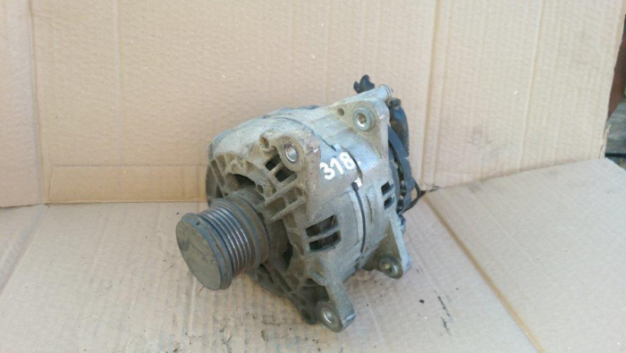 Alternator pentru Volkswagen Golf 4, motorizare 1.9 diesel, cod 59213557 [3]