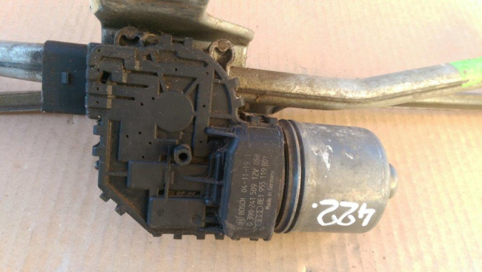 Ansamblu stergatoare cu motoras pentru Audi A4 B7, cod 0390241509   ,   8E1955119 [2]