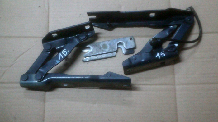 Balamale Fata Stanga / Dreapta pentru BMW Seria 5 E60, cod 7008727, 7008728 [1]