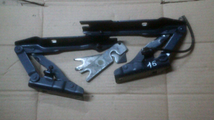 Balamale Fata Stanga / Dreapta pentru BMW Seria 5 E60, cod 7008727, 7008728 [2]