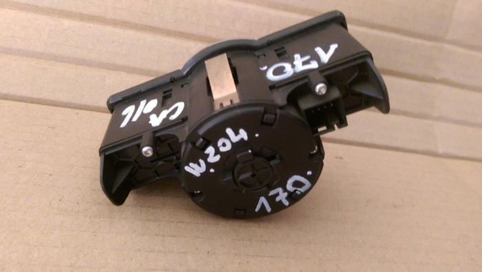 Bloc lumini pentru Mercedes C-Class W204, cod A2129050551 [2]