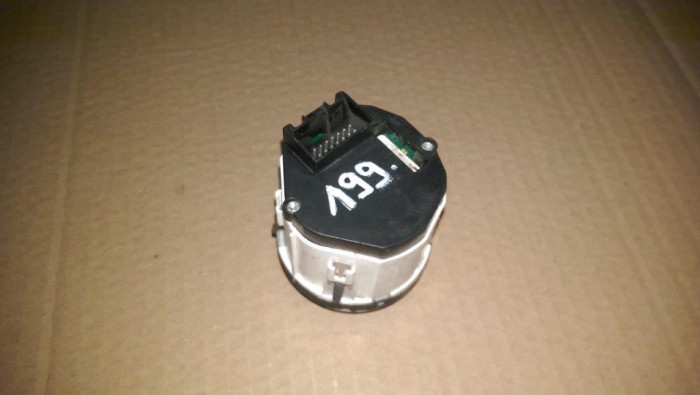 Buton blocaj diferential VW Touareg, 7L6941435K, an 2002-2010 [3]