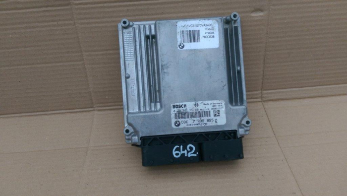 Calculator motor pentru BMW Seria 3 E90, motorizare 2.0 diesel, cod 7799855   ,   7800835 [1]