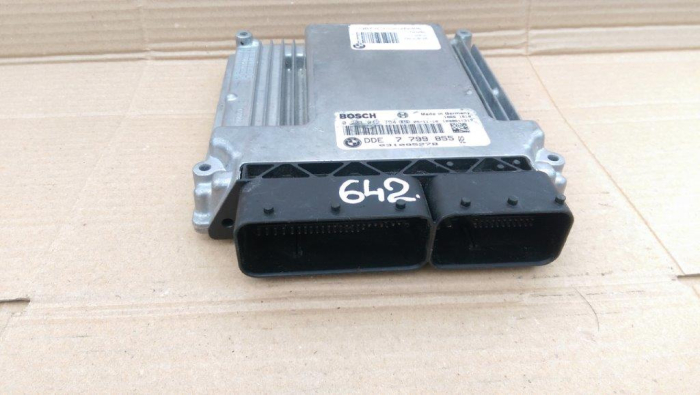 Calculator motor pentru BMW Seria 3 E90, motorizare 2.0 diesel, cod 7799855   ,   7800835 [3]