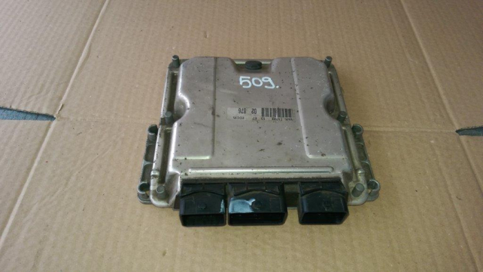 Calculator motor pentru Peugeot 206 , motorizare 2.0 diesel, cod 9648394480   ,   0281011083 [1]