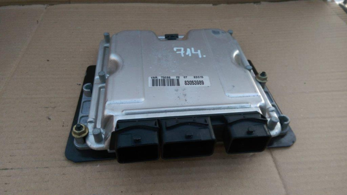Calculator motor pentru Peugeot 307 , motorizare 2.0 diesel, cod 9647472780   ,    0281011081 [3]
