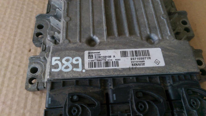 Calculator motor pentru Renault Megane 3, motorizare 1.5 diesel, cod 237103571R   ,   237101908R [2]