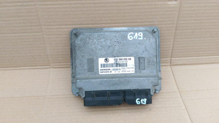 Calculator motor pentru Seat Cordoba , motorizare 1.2 benzina, cod 03E906033AB   ,   5WP44223 [1]