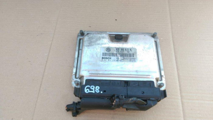 Calculator motor ECU Seat Ibiza 3, Fabia 1 , an 2002-2008 , motor 1.9 tdi AXR , cod 038906019NL , 0281012276 [3]