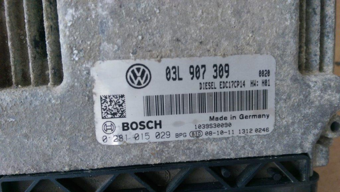 Calculator motor pentru Volkswagen Passat B6, motorizare 2.0 diesel, cod 03L907309   ,   0281015029 [2]
