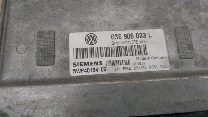 Calculator motor pentru Volkswagen Polo 9N, motorizare 1.2 benzina, cod 03E906033L   ,   5WP4019405 [2]