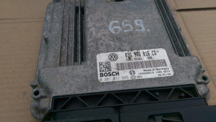 Calculator motor pentru Volkswagen Touran 1T, motorizare 1.9 diesel, cod 03G906016CD   ,   0281011945 [2]