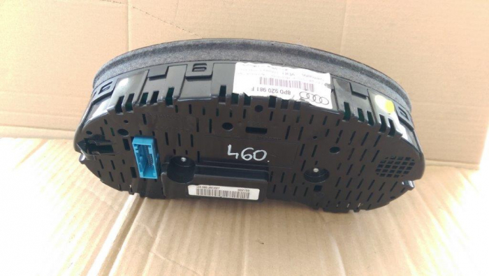 Ceasuri de bord pentru AUDI A3 8P, cod 8P0920981F [3]