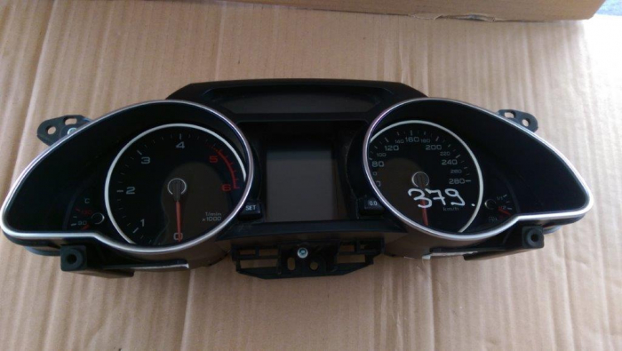 Ceasuri de bord pentru Audi A5 8T, cod 8T0920932P   ,   503002551932 [2]