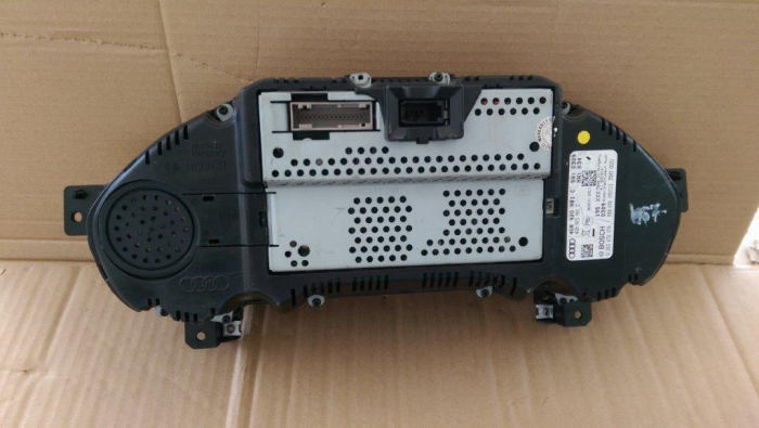 Ceasuri de bord pentru AUDI A6 C7, cod 4G8920981C [3]