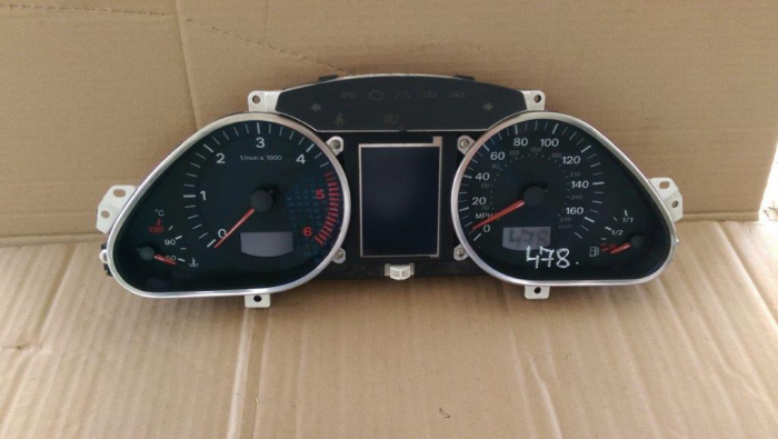 Ceasuri de bord pentru Audi Q7 4L, cod 4L0920981B [1]