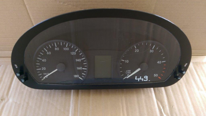 Ceasuri de bord pentru Mercedes Sprinter W906, cod A9065422101   ,   A9064482421 [2]