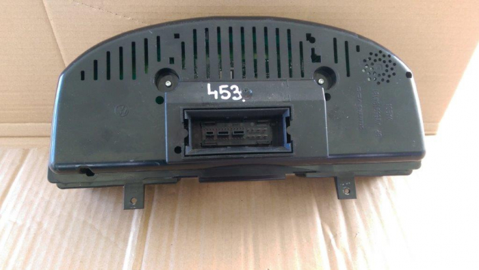 Ceasuri de bord pentru Volkswagen Passat B6, cod 3C0920971E [3]