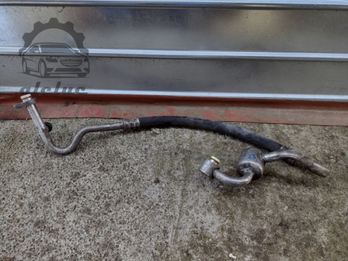 Conducta aer conditionat Volvo V40 II 2.0 diesel an 2012-2018 [1]