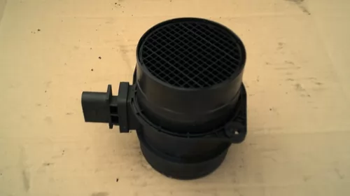 Debitmetru aer pentru Audi A4B8 , Shelby, motorizare 2.0 diesel, cod 03G906461C [2]