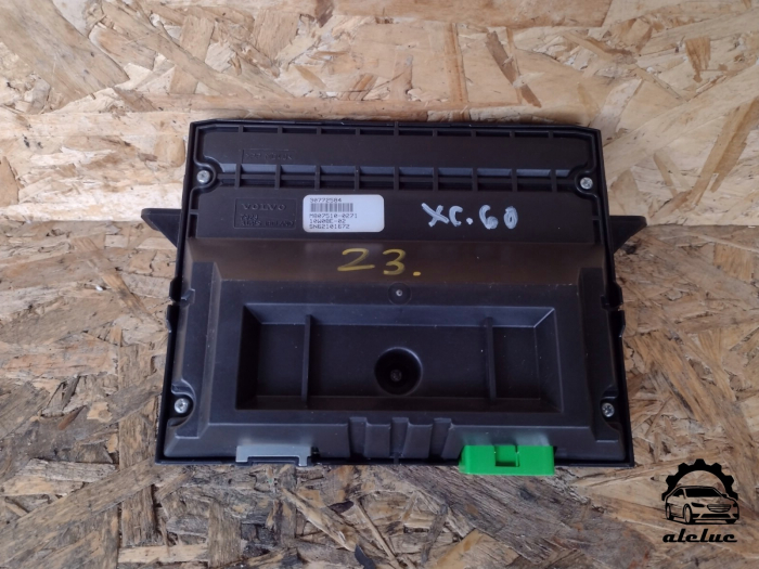 Display central Volvo XC60 I an 2008-2017, cod 30772584 [2]