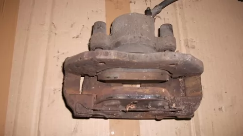 Etrier Fata Dreapta pentru Volvo V50 ,an de fabricatie 2004-2012 [2]