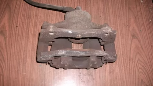 Etrier Fata Stanga pentru Toyota Avensis T250, motorizare 1.8 Benzina [2]